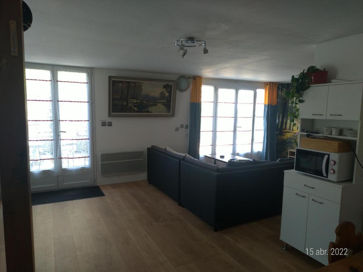 Les Guernazelles Apartment บราเซอร์ส ภายนอก รูปภาพ
